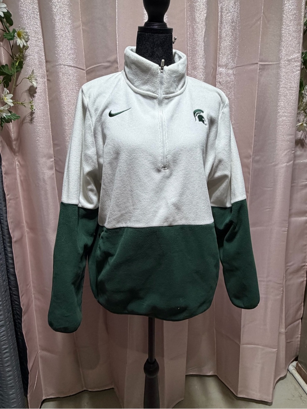 Nike Women's White and Dark Green Half-Zip Fleece Pullover